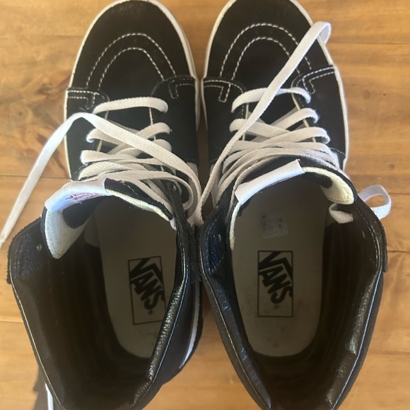 Van’s Sk8 High Tops. M8/W9.5 - Picture 5 of 8